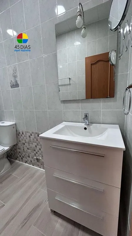 Bagni - Reformed Flat with Terrace in Ripollet Centre