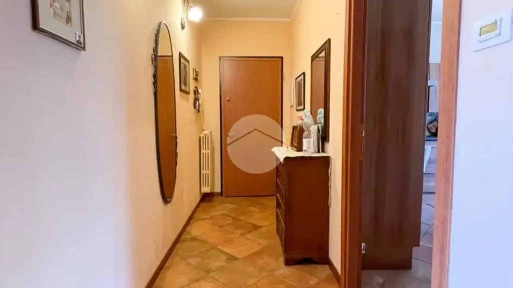 hallway_entrance
