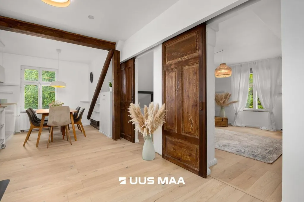 Söögituba - Flat with Recent Renovation in Tallinn