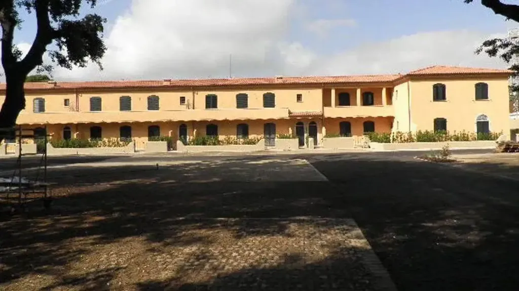 Esterno - Restored Apartment with Garden in Rosignano Marittimo