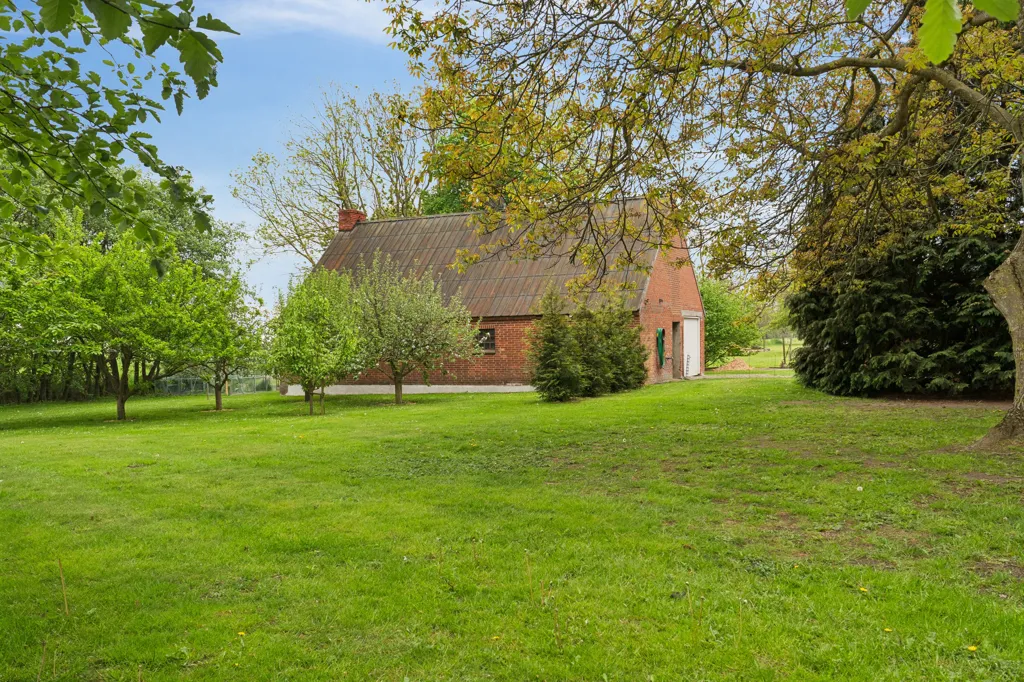 Aed - Classic Farmhouse with Stable in Kosterslev