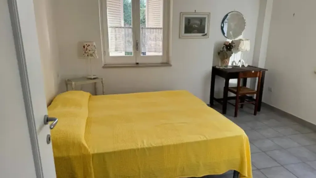 Chambres - Divisible Villa with Sea Access in Mondragone