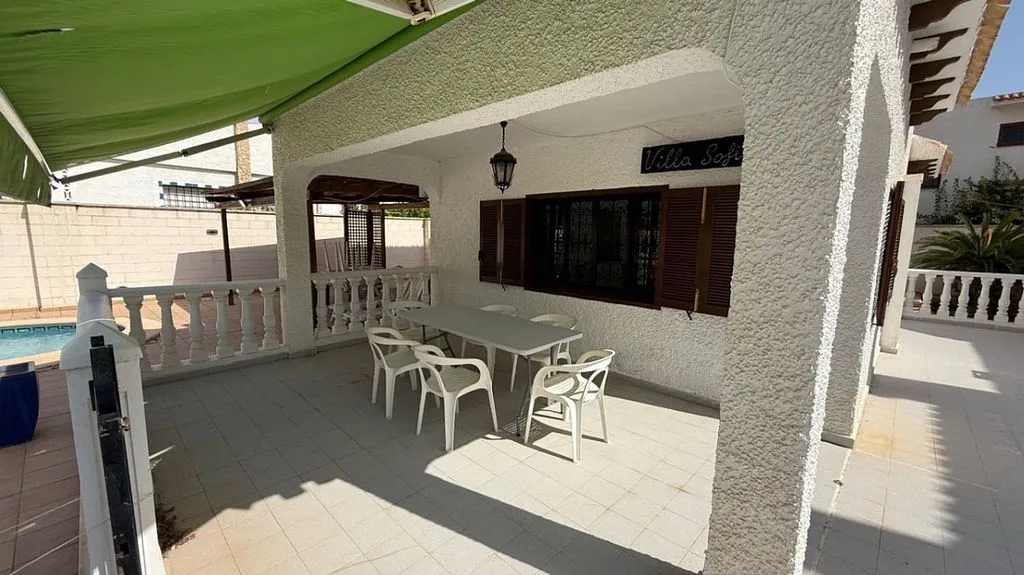 Terrass - Rustic Chalet with Pool in La Zenia