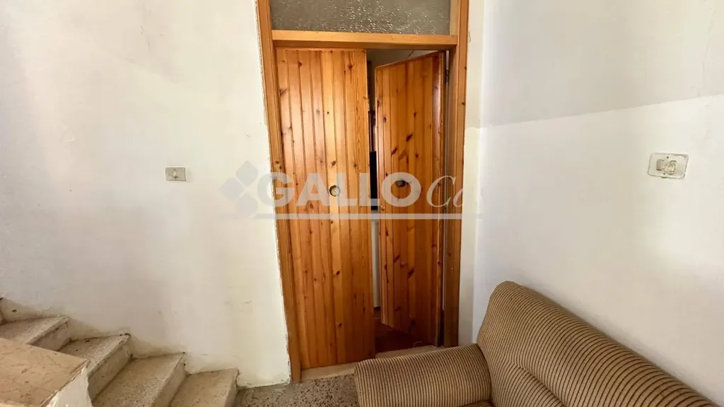 Rooms - Villa with Multiple Apartments near Camigliatello Silano