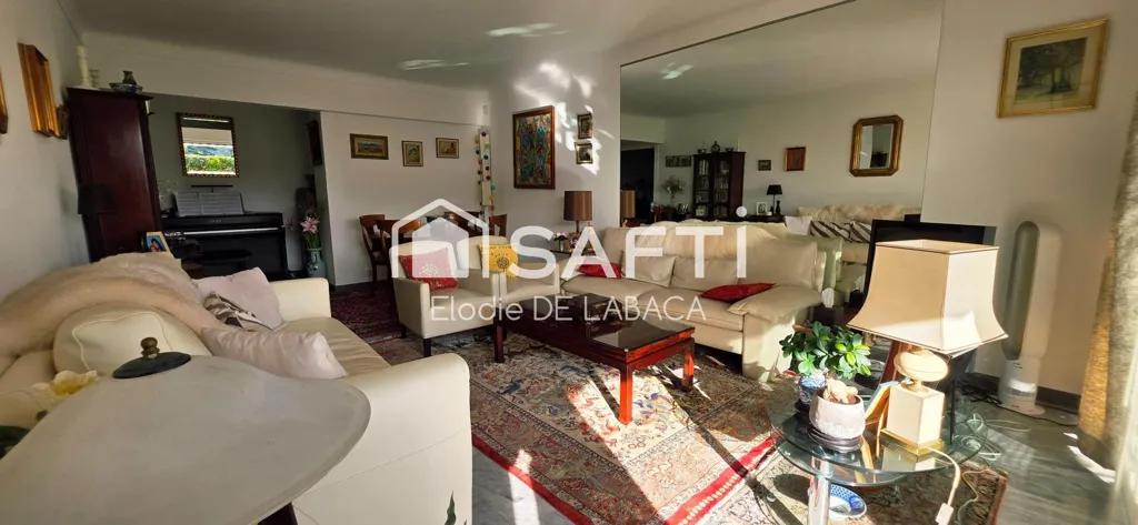 Elutuba - 5-Piece Apartment with Sea View in Cannes