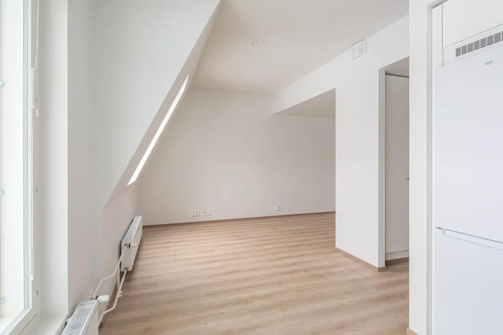 Toad - Modern Studio with Balcony in Lamminrakka