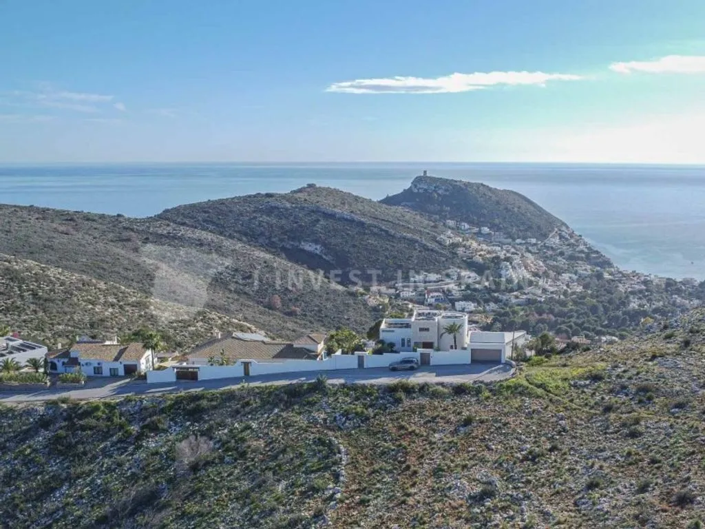 Luxury Villa with Sea View in Moraira