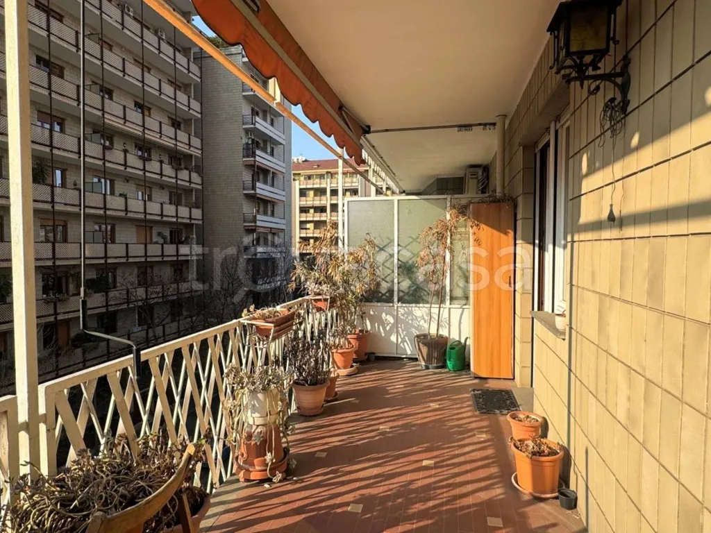 Rõdu - Apartment with Terraces in Turin