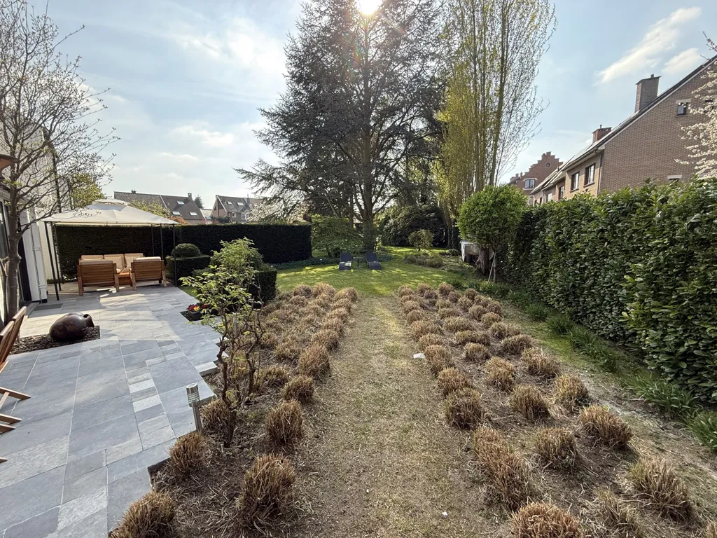 Jardin - Maison d'Architecte 4 Chambres à Kraainem