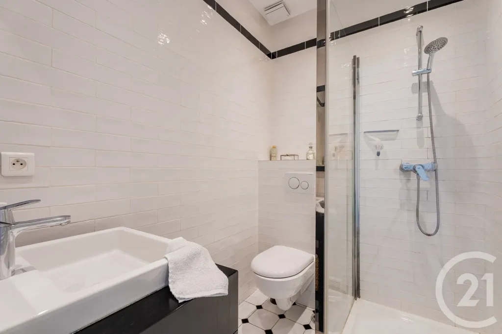 Bagni - Bright 2-Bedroom Apartment with Balcony in Nice Port