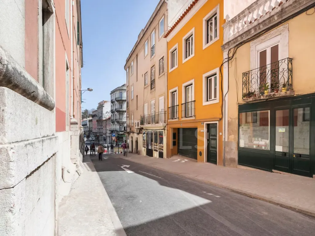 Välivaade - Luxury Flat with Investment Potential in Campo de Ourique