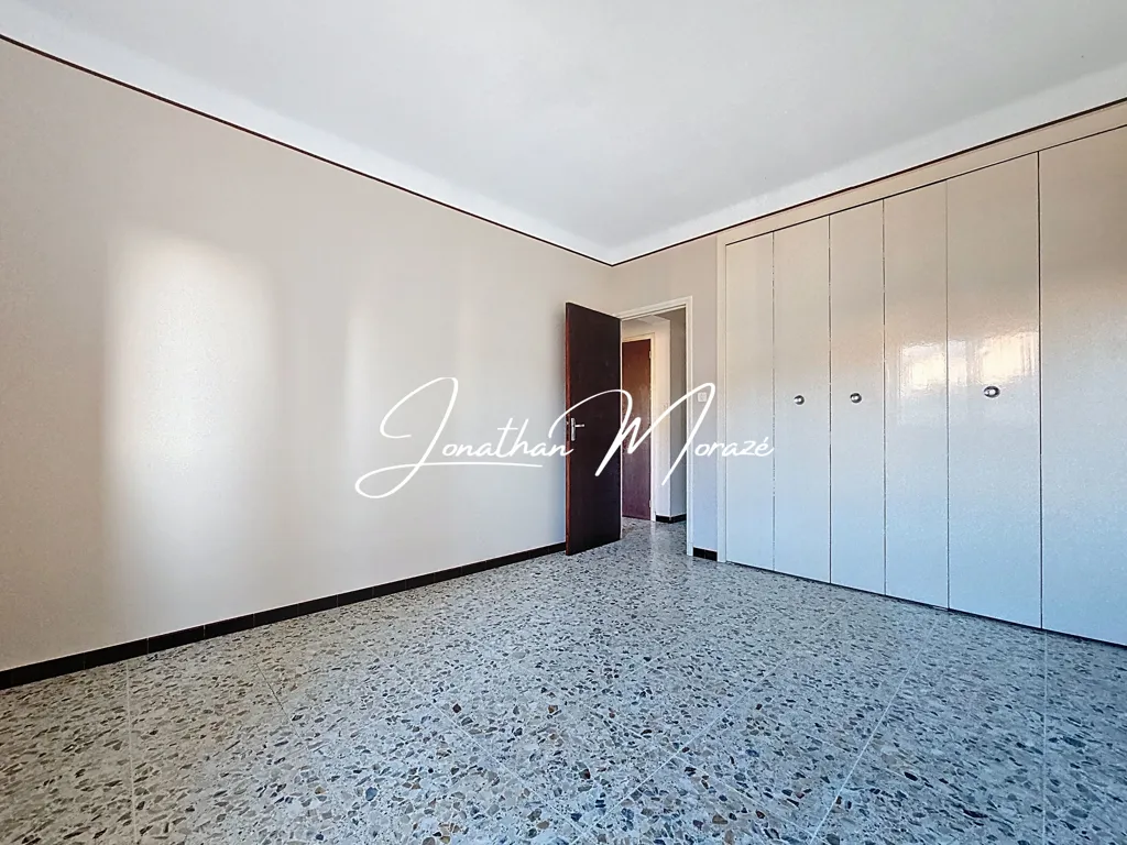 Pièces - Maison avec Jardin et Garage à Perpignan