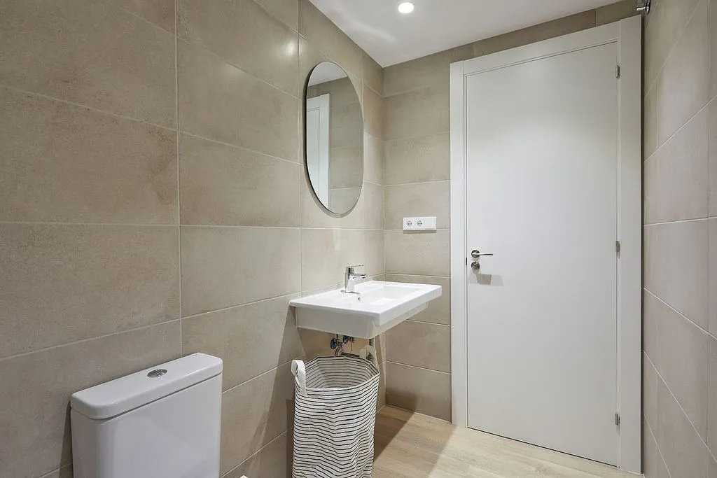 Salles de bain - Duplex with Terrace in Santa Eulàlia