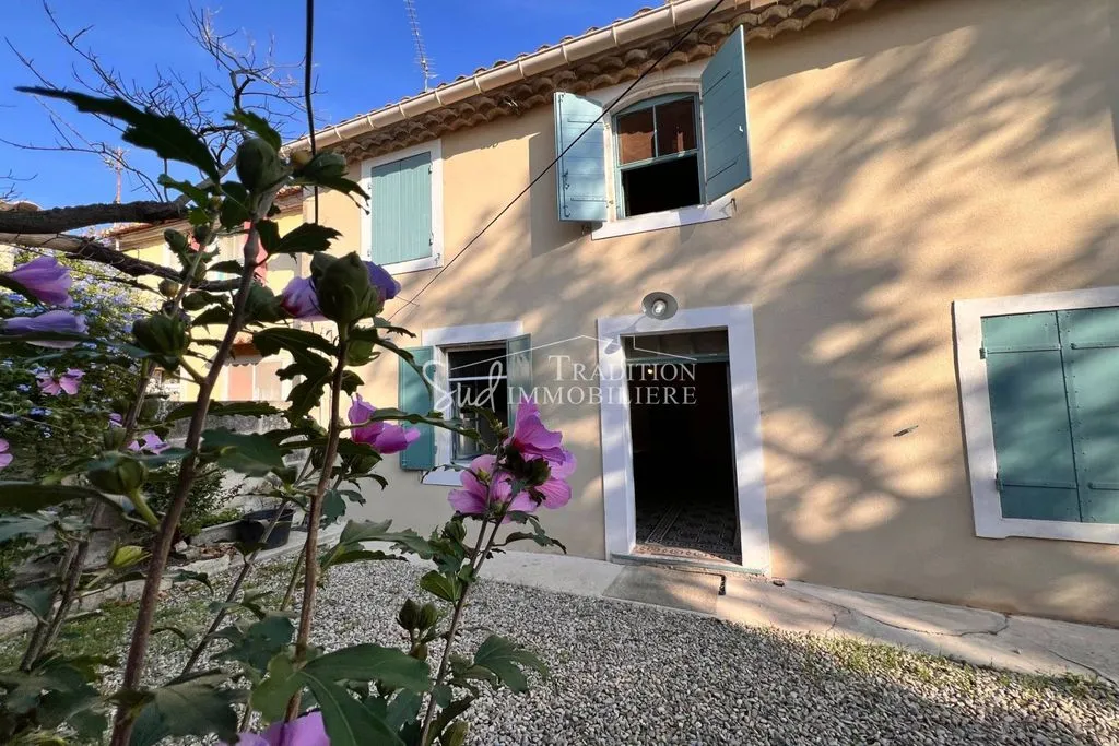 Extérieur - Villa de 10 Pièces avec Jardin à Maussane-les-Alpilles