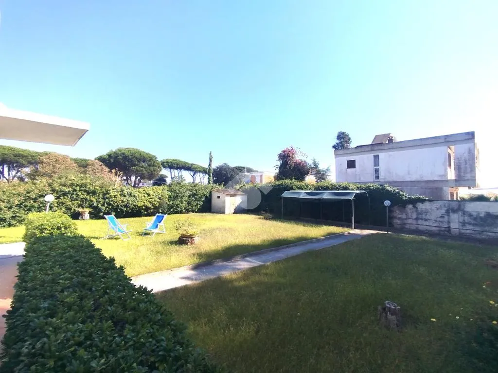 Jardin - Luxury Villa with Sea View in Terracina