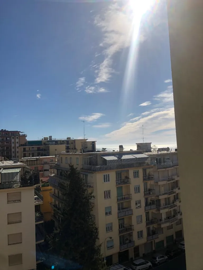 Rõdu - Apartment with Sea View in Sanremo