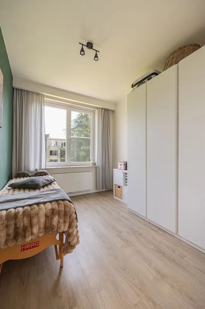 2 magamistoaga korter asukohas Antwerpen