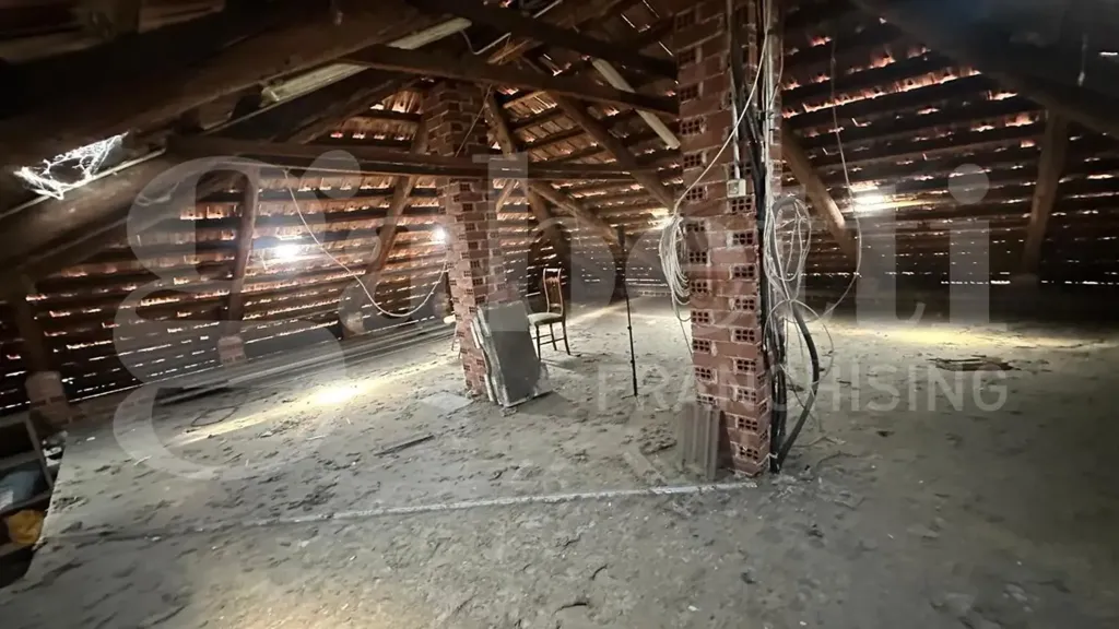 Pièces - Rustic Bungalow with Balconies in Collegno