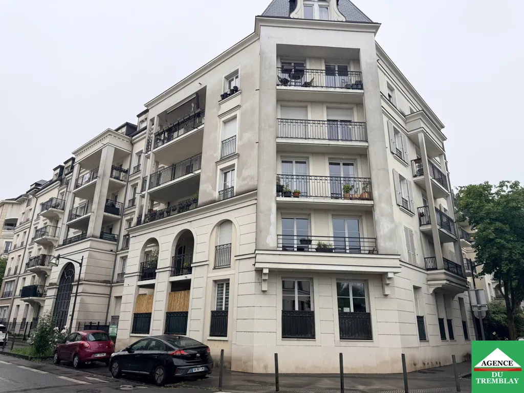 Esterno - Studio with River View near Bords de Marne
