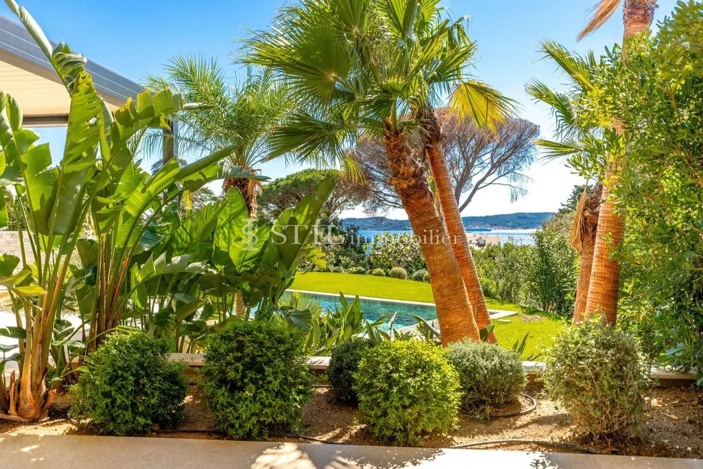 Jardin - Villa Neuve avec Vue Mer à Sainte-Maxime