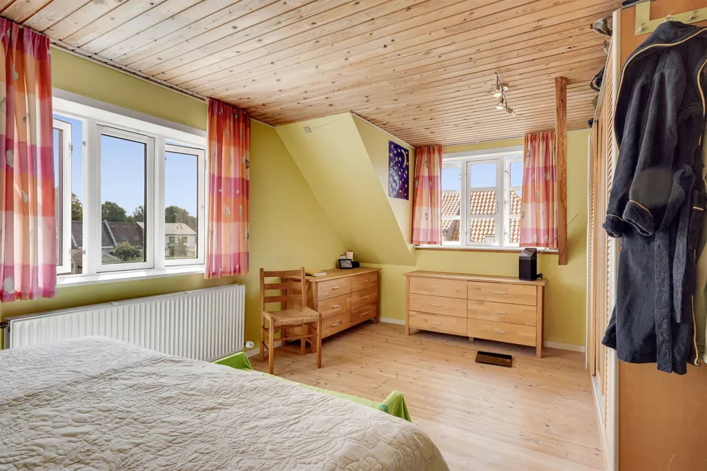 Chambres - Maison 5 pièces à Varde