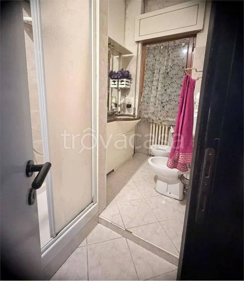 Vannitoad - Two-Bedroom Apartment with Lift in Borgomanero