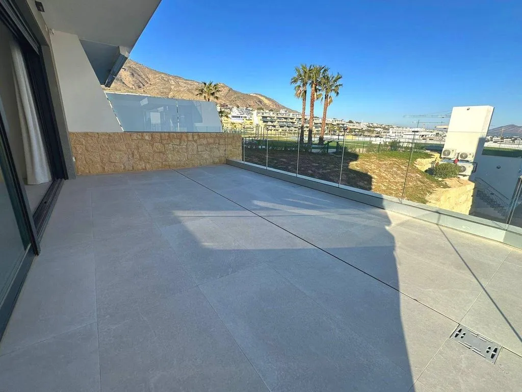 Luxury Duplex with Sea Views in Finestrat