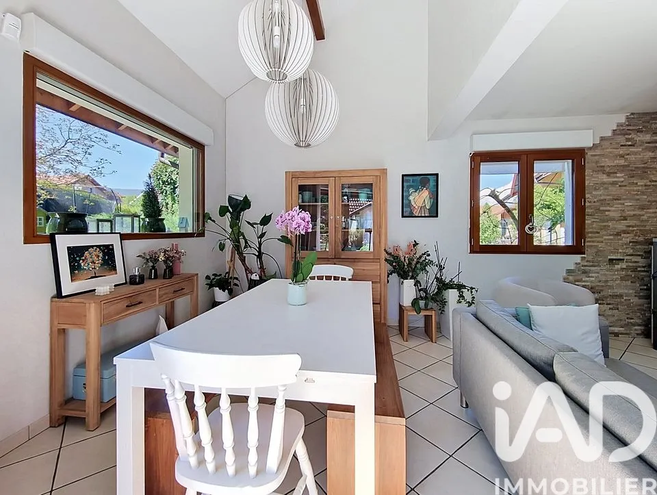 Söögituba - Renovated Villa with Spa in Valleiry