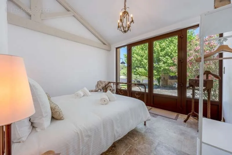 Magamistoad - Renovated Bastide with Luberon View in Oppède