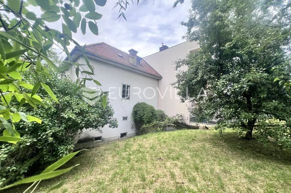 Giardino - Semi-Detached House Plot in Pantovčak, Zagreb