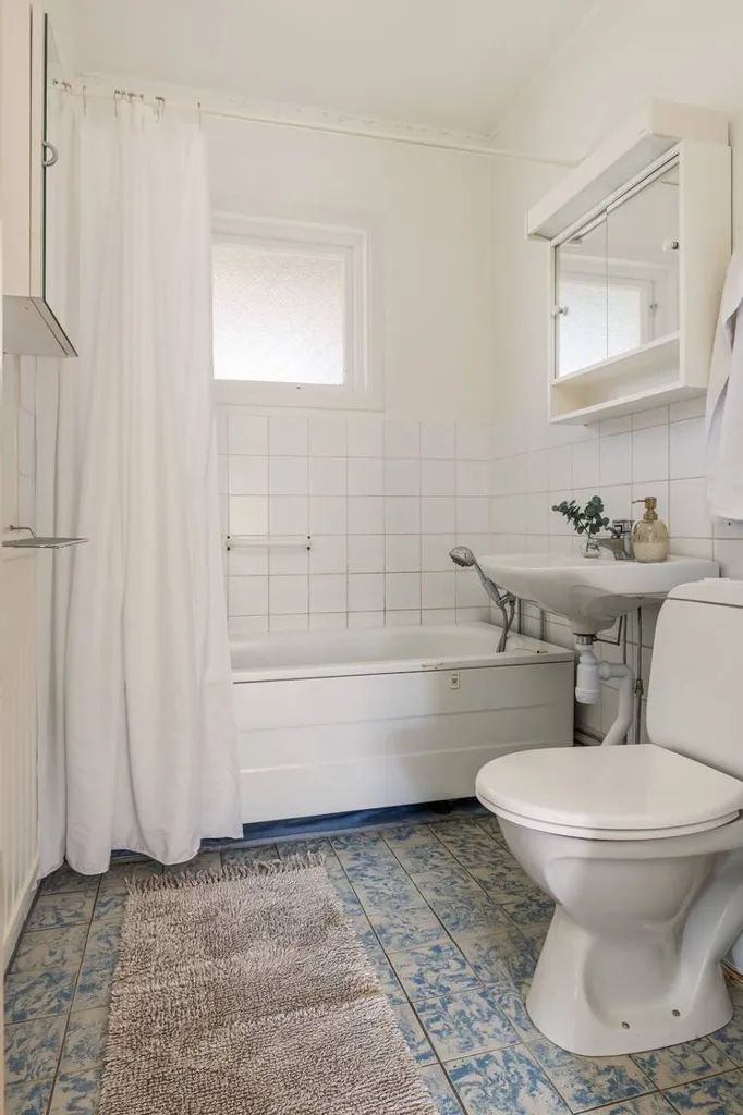 Vannitoad - Charming Villa with Garden in Knutsbovägen