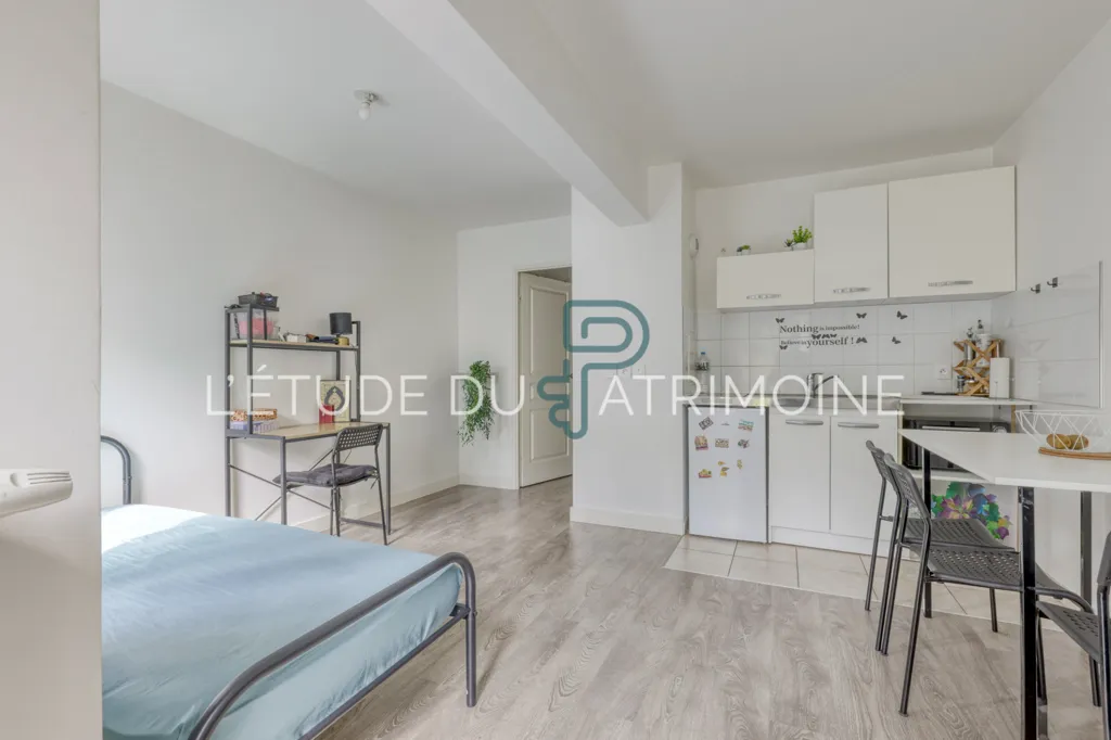 Magamistoad - Studio near Tram Stop in Central Location