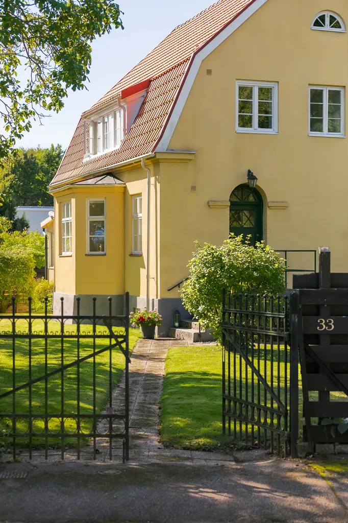 Välivaade - 1920s Villa with Pool in Skåne