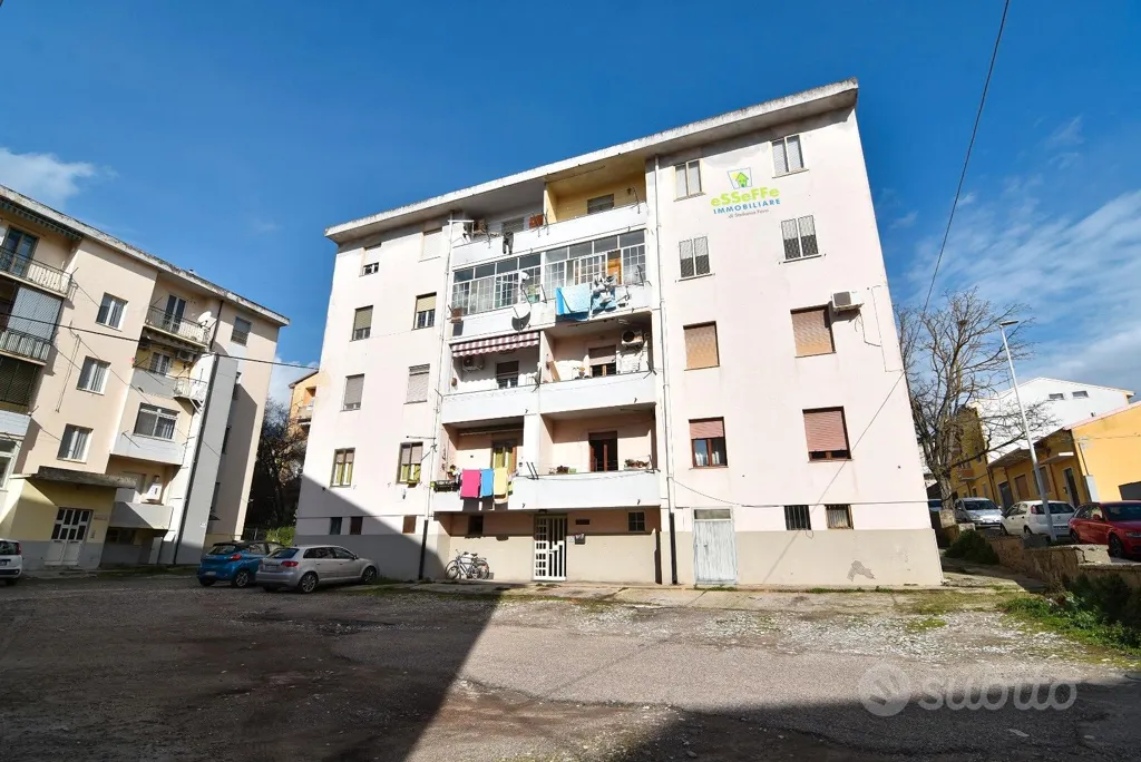 Extérieur - Spacious Penthouse with Mountain View in Macomer