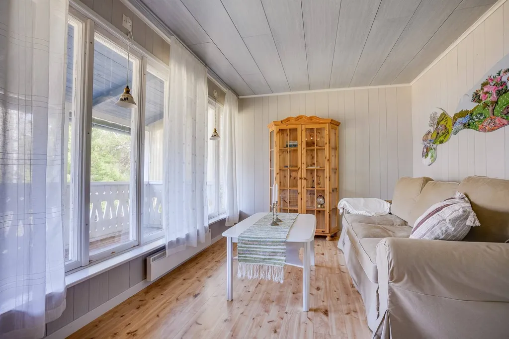 Villa with Lake View near Umeå