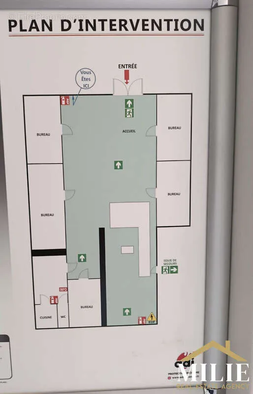 Plan - Bureaux en rez-de-chaussée avec accès direct à La Seyne-sur-Mer