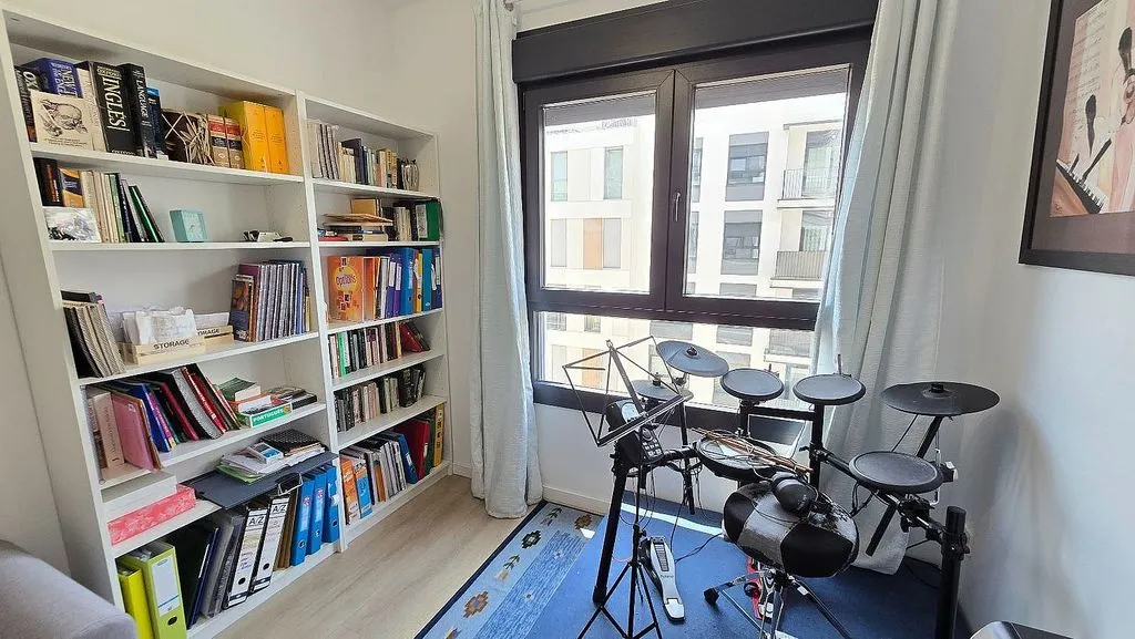 Magamistoad - Modern Flat with Terrace in Parque Mediterráneo