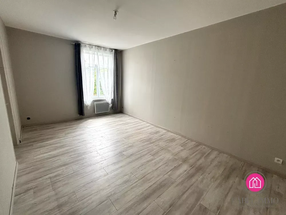 Toad - Triplex Apartment with Balcony in Raismes