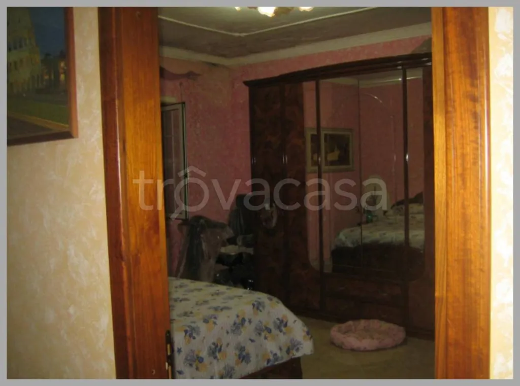 Magamistoad - Auction Villa with Garden in Aprilia