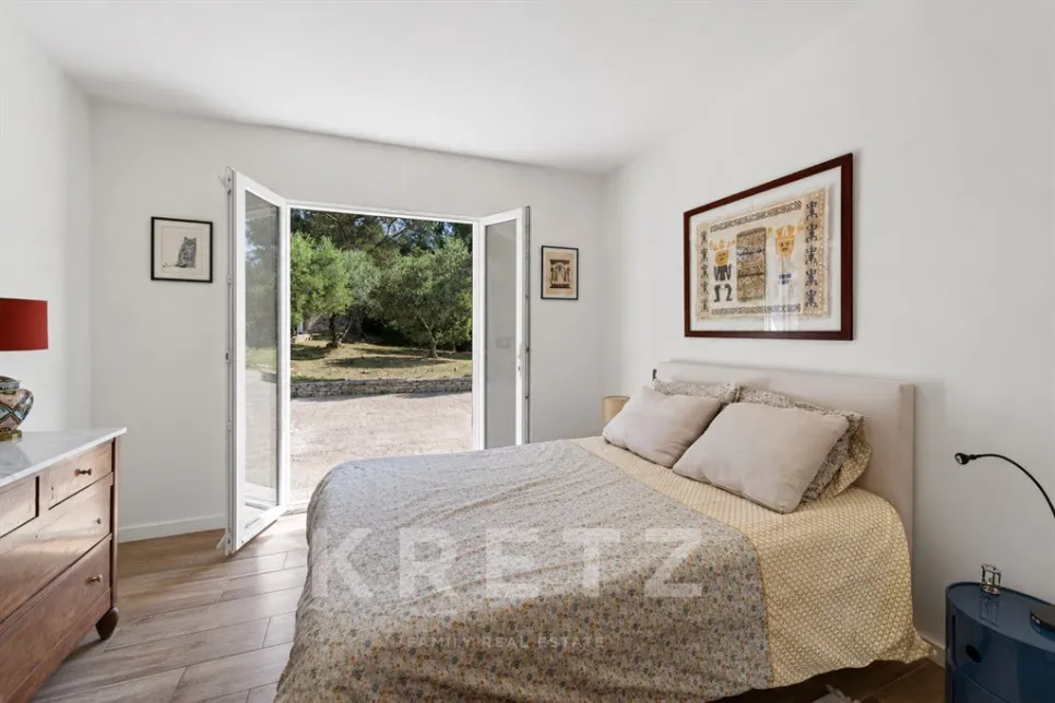 Magamistoad - Architectural Villa with Pool in Nîmes West