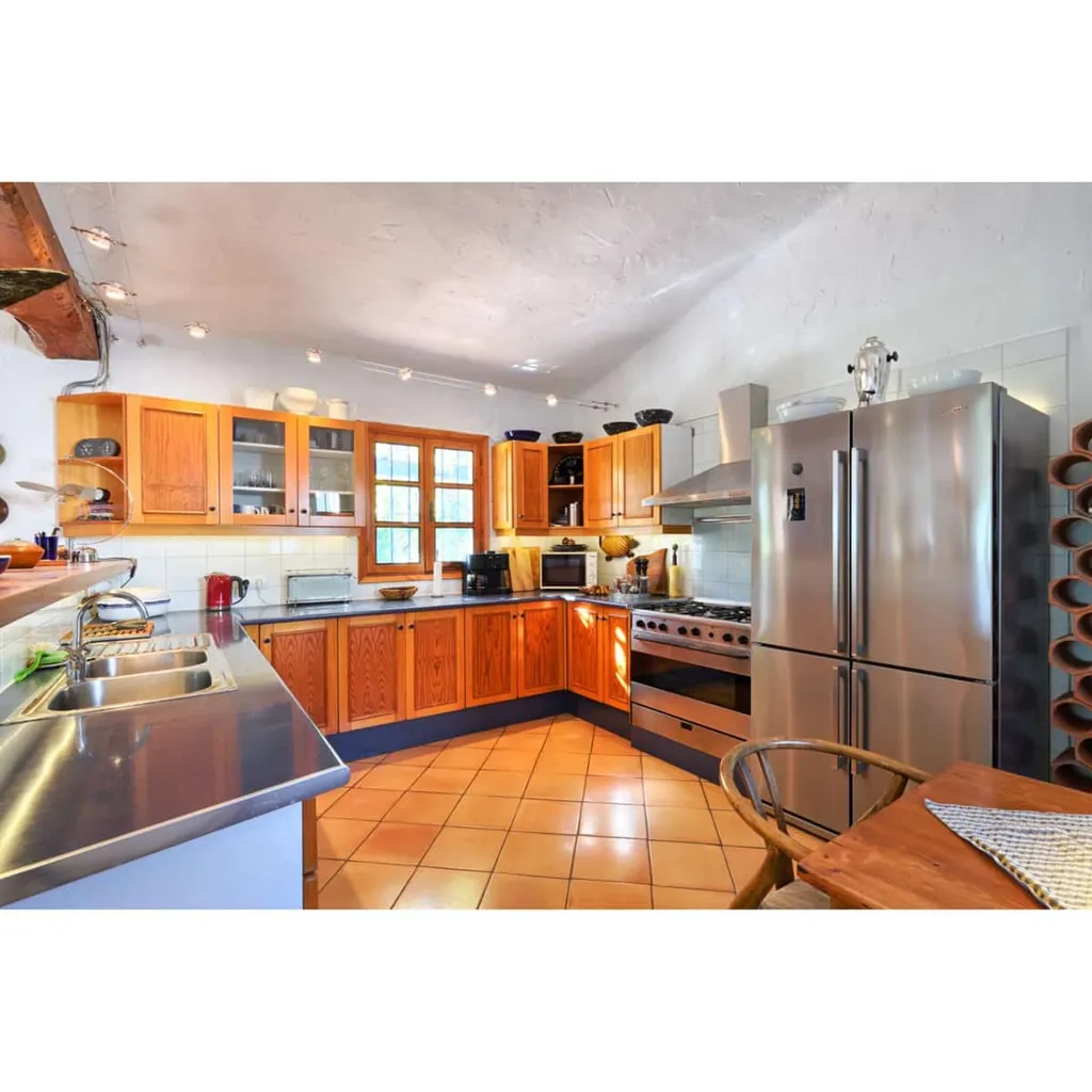 Kitchen - Villa with Private Pool near Estepona