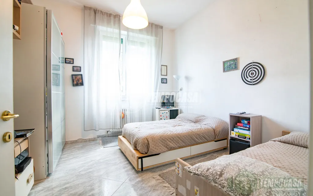 Chambres - Rustic-Style Flat with Central Heating in Sesto San Giovanni
