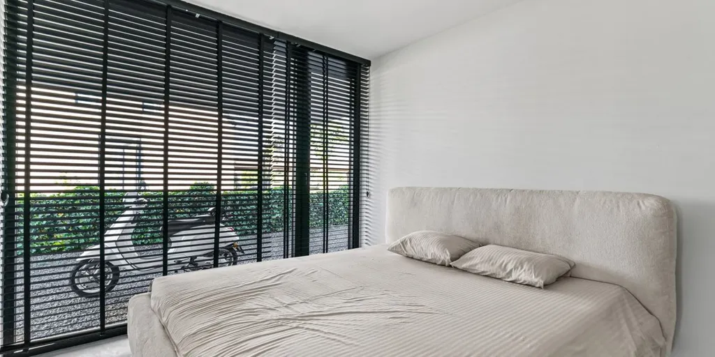 Chambres - Maison Moderne avec Espace de Travail à Genk