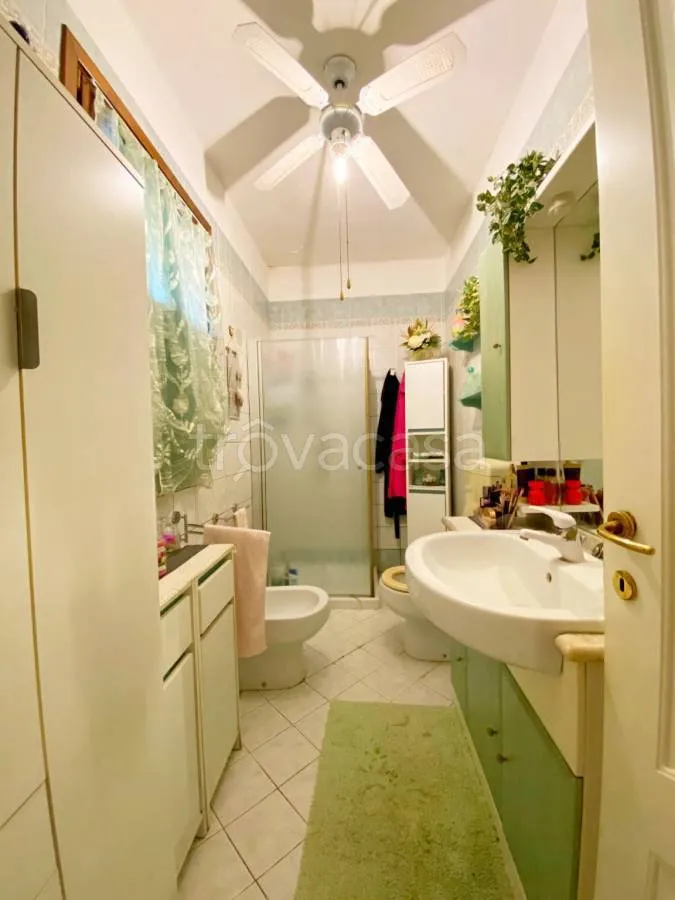 Bagni - Villa with Private Garden near Copparo