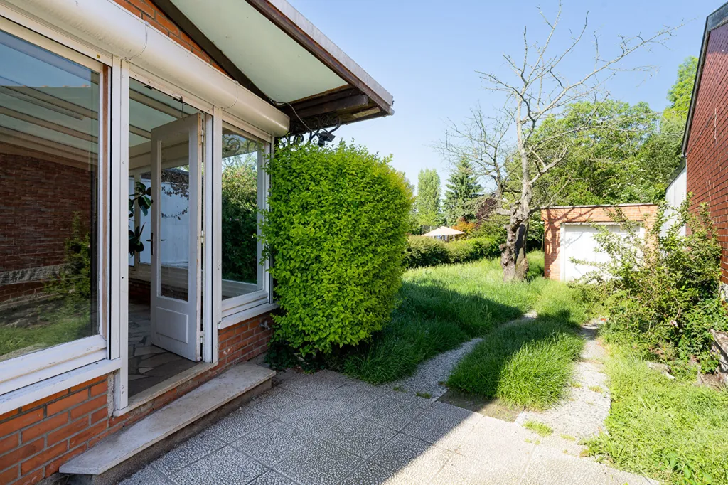 Jardin - Maison Familiale avec Terrasse à Roost-Warendin