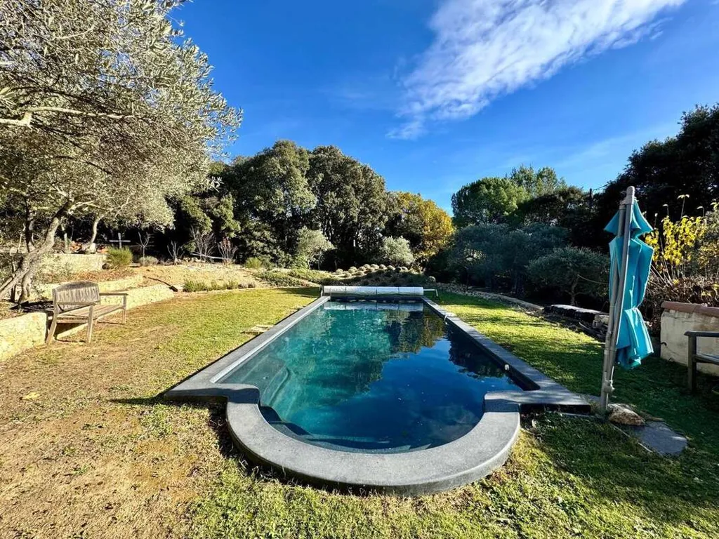 Bassein - Maison with Pool in La Bastide-Des-Jourdans