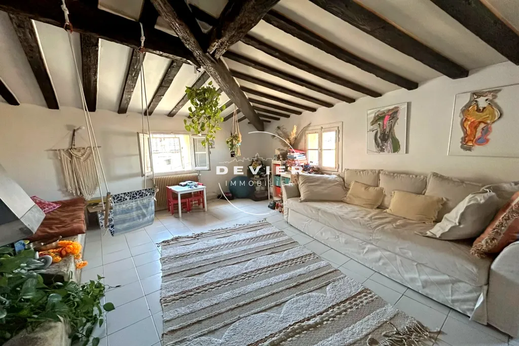 Elutuba - Charming Townhouse in Montpellier's Historic Centre