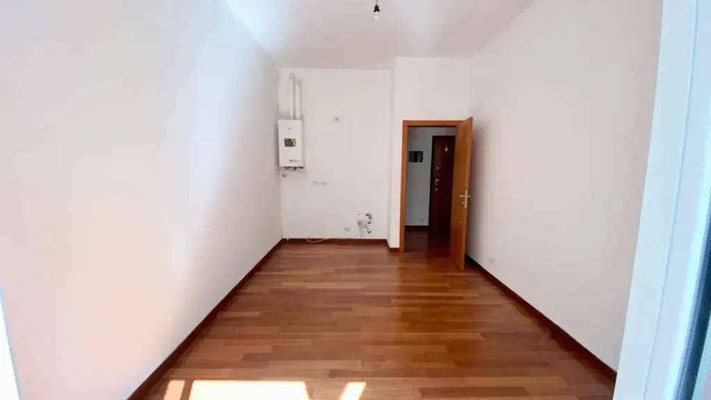 hallway_entrance