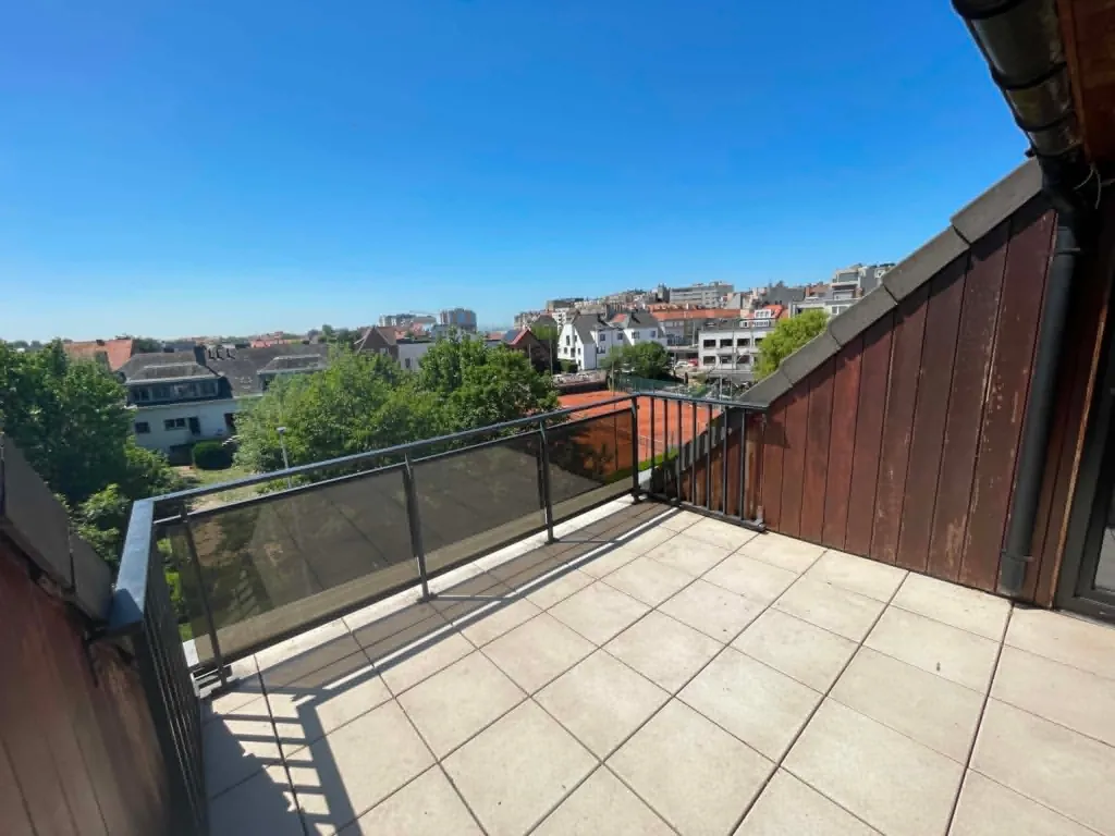 Rõdu - Duplex Apartment with Sea View in Oostende