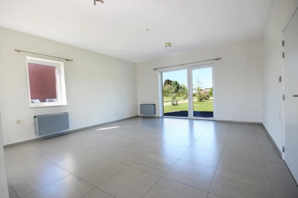 Elutuba - Accessible House with Terrace in Secure Setting